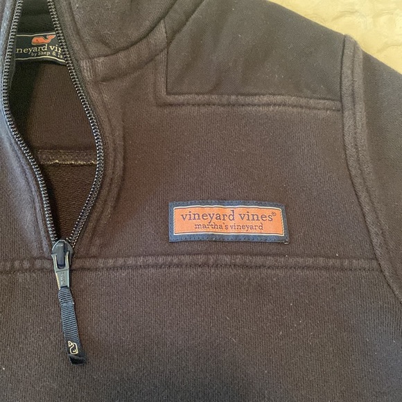 Vineyard Vines Sherpa - Picture 3 of 4